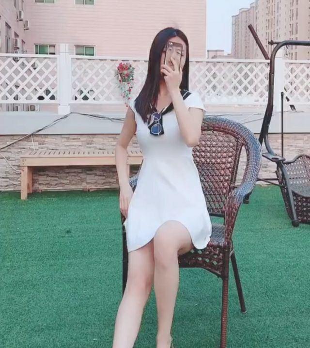 武汉出差中出一个兼职小妹妹 第1张