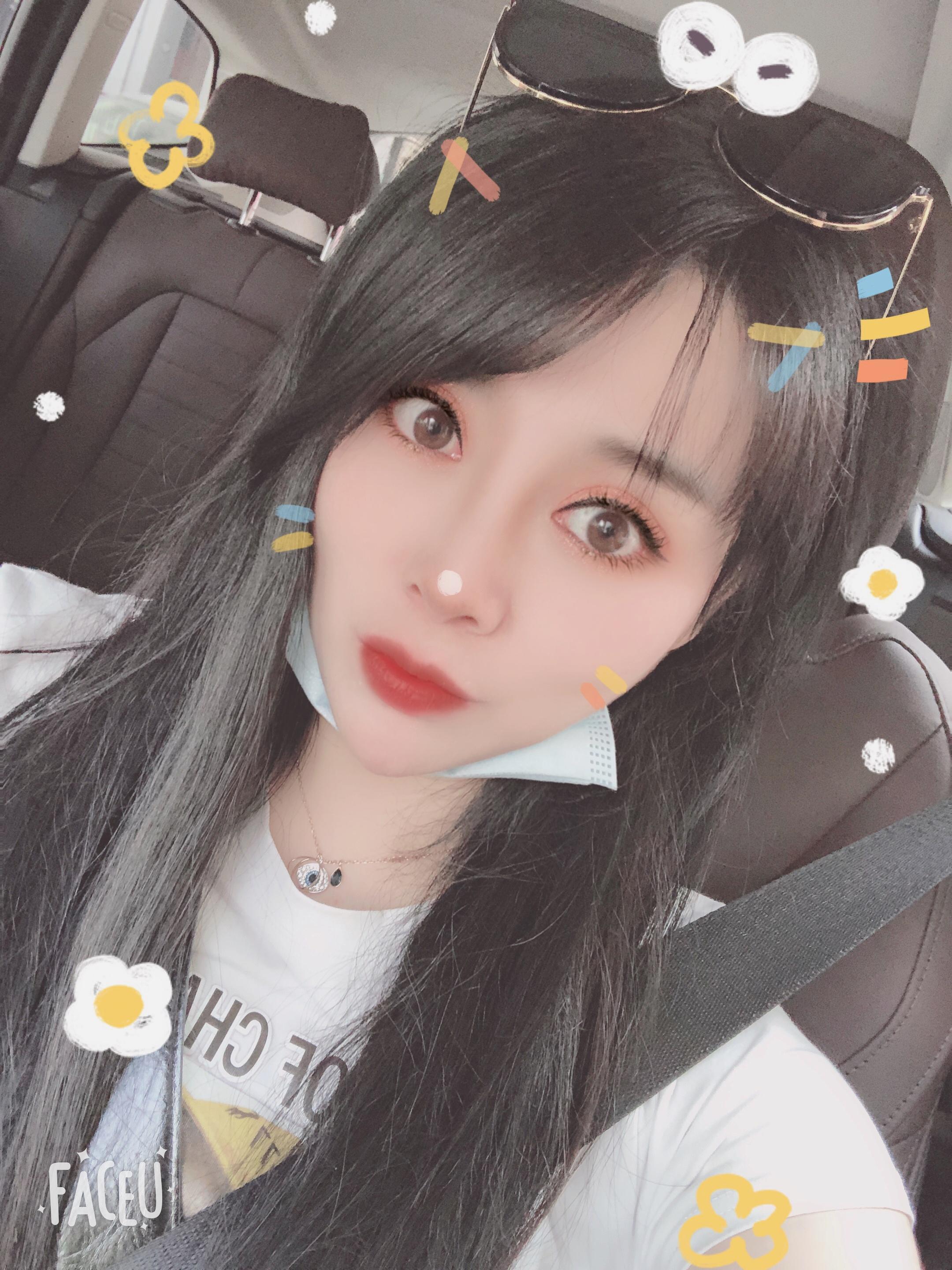 武汉大胸妹~ 第2张