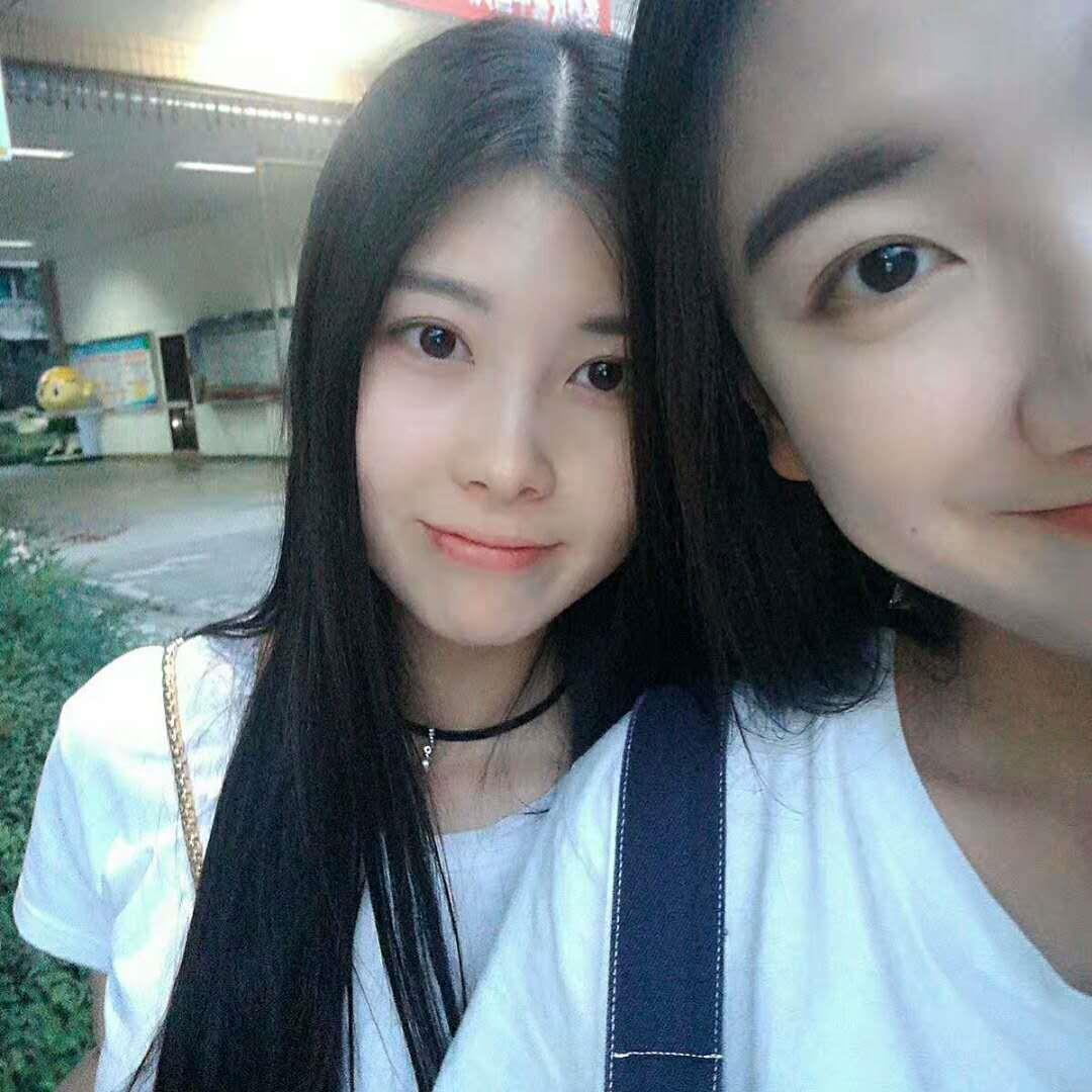 体验美术学院的水多妹 第1张