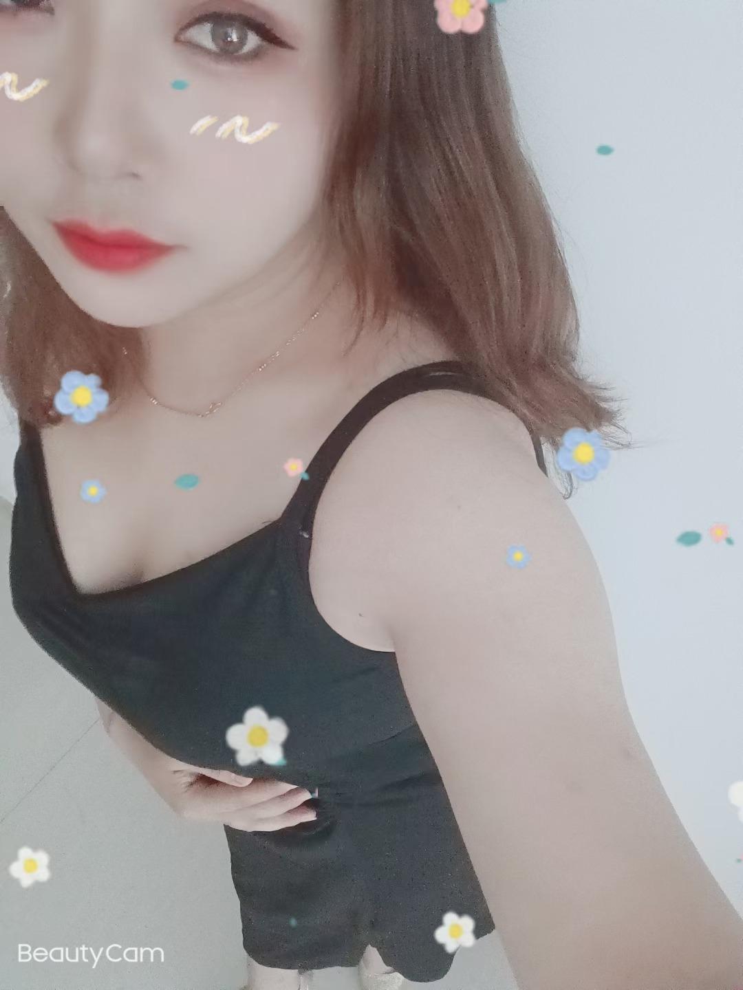 南阳娇小可爱身材火辣妹子 第1张