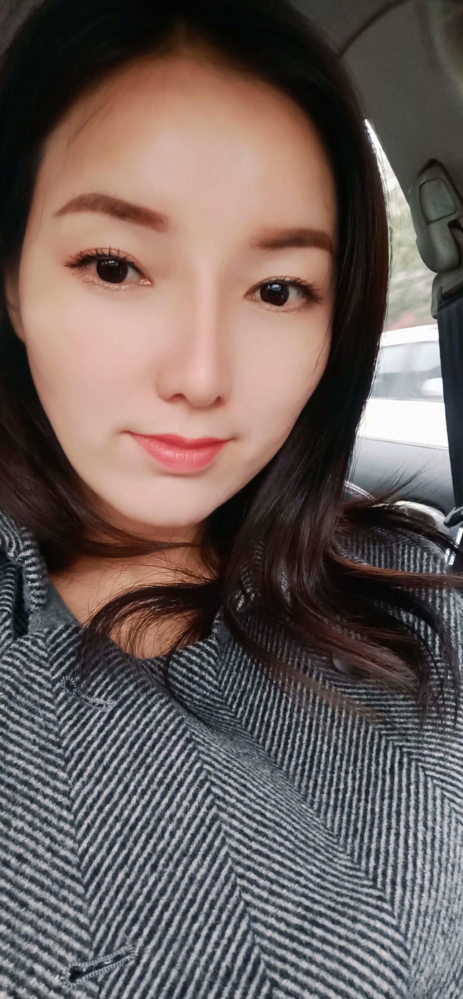 分享熟女姐姐，赚车费 第1张