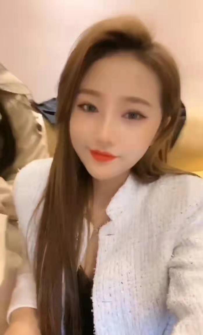 上城区小姐姐 第1张