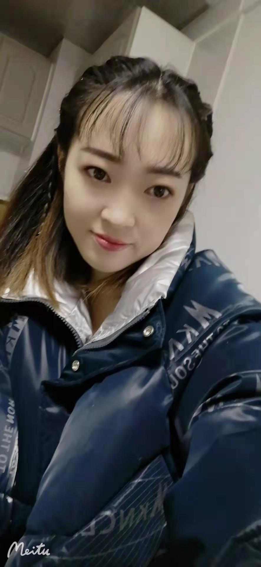 郫县，有颜值，有身材，服务好的很少，这就是其中之一 第1张