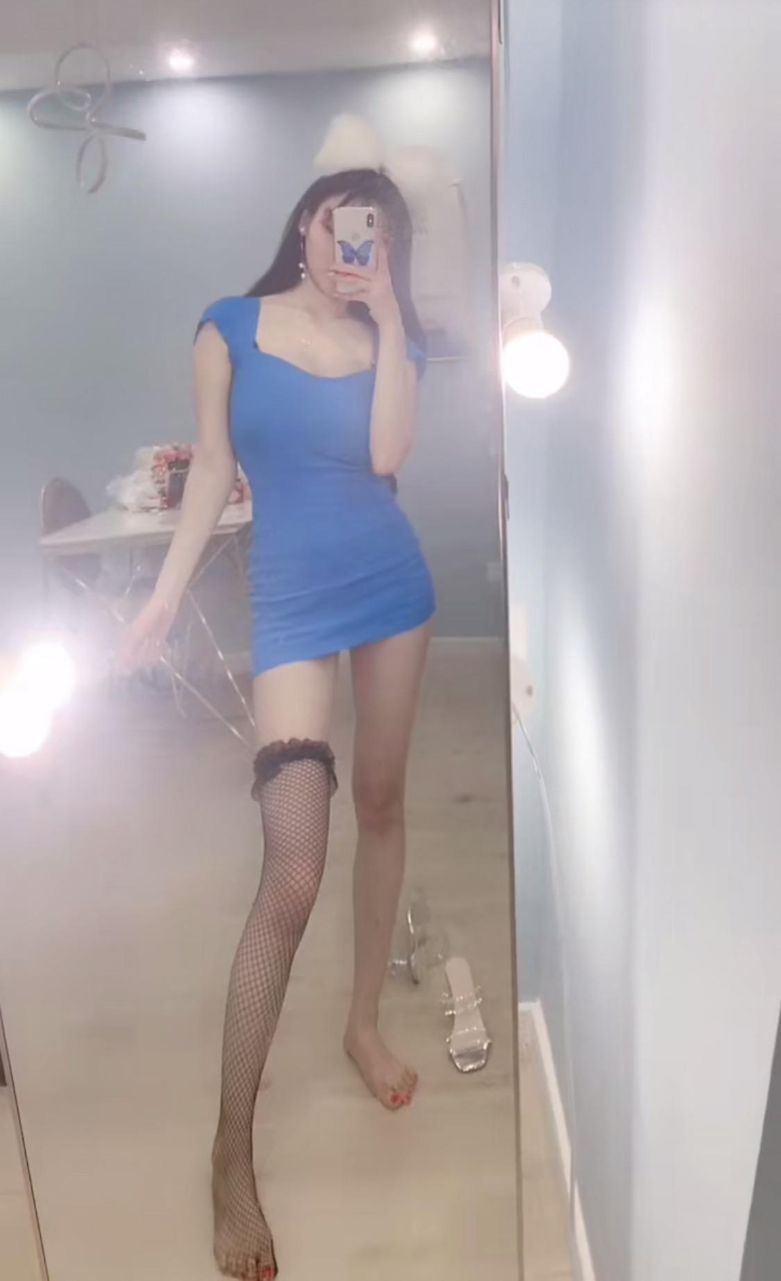 猛干制服装骚妹子莹莹 第2张
