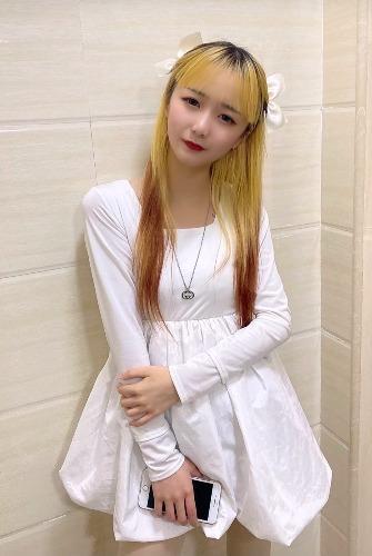 33岁服务足分足秒服务非常不错的妹子 第2张