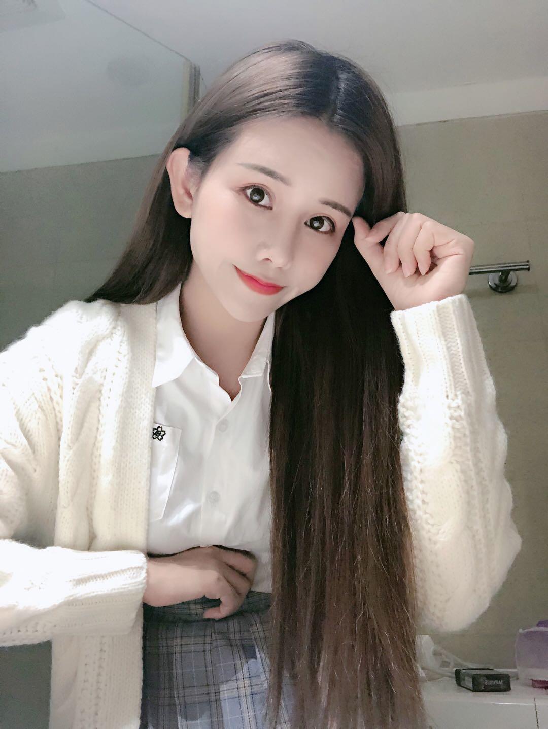 南门性价比很高的气质小姐姐 第1张