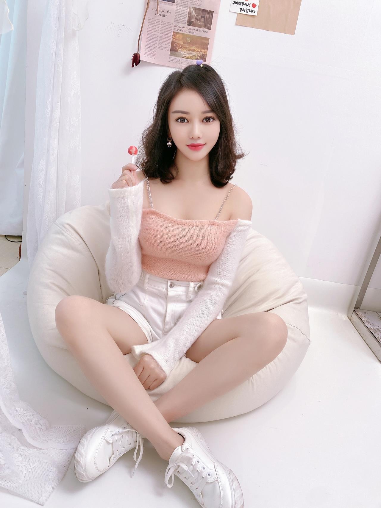 足足60分钟的彼岸，长相甜美，胸胸呼之欲出 第2张