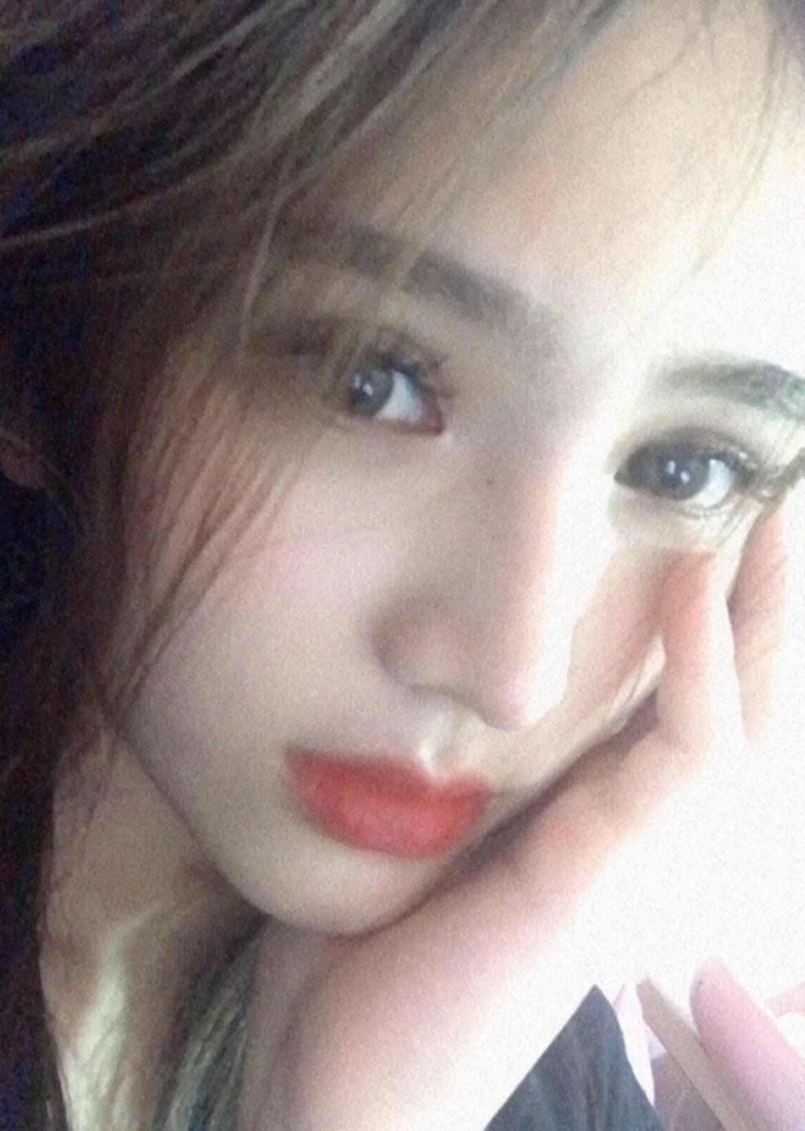 23岁漂亮小姐姐，服务卖力，身材超好 第1张