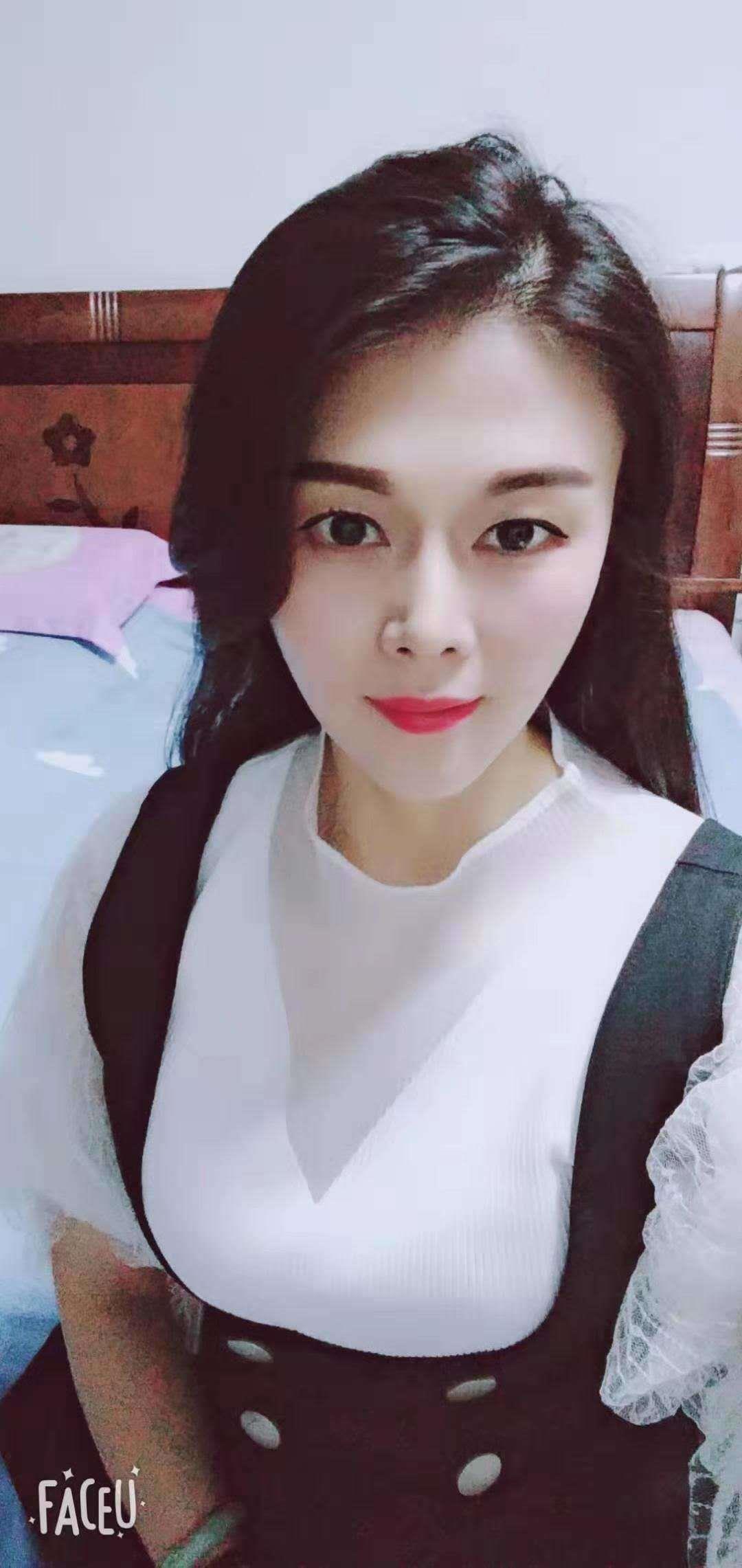 会展中心漂亮小姐姐 第1张