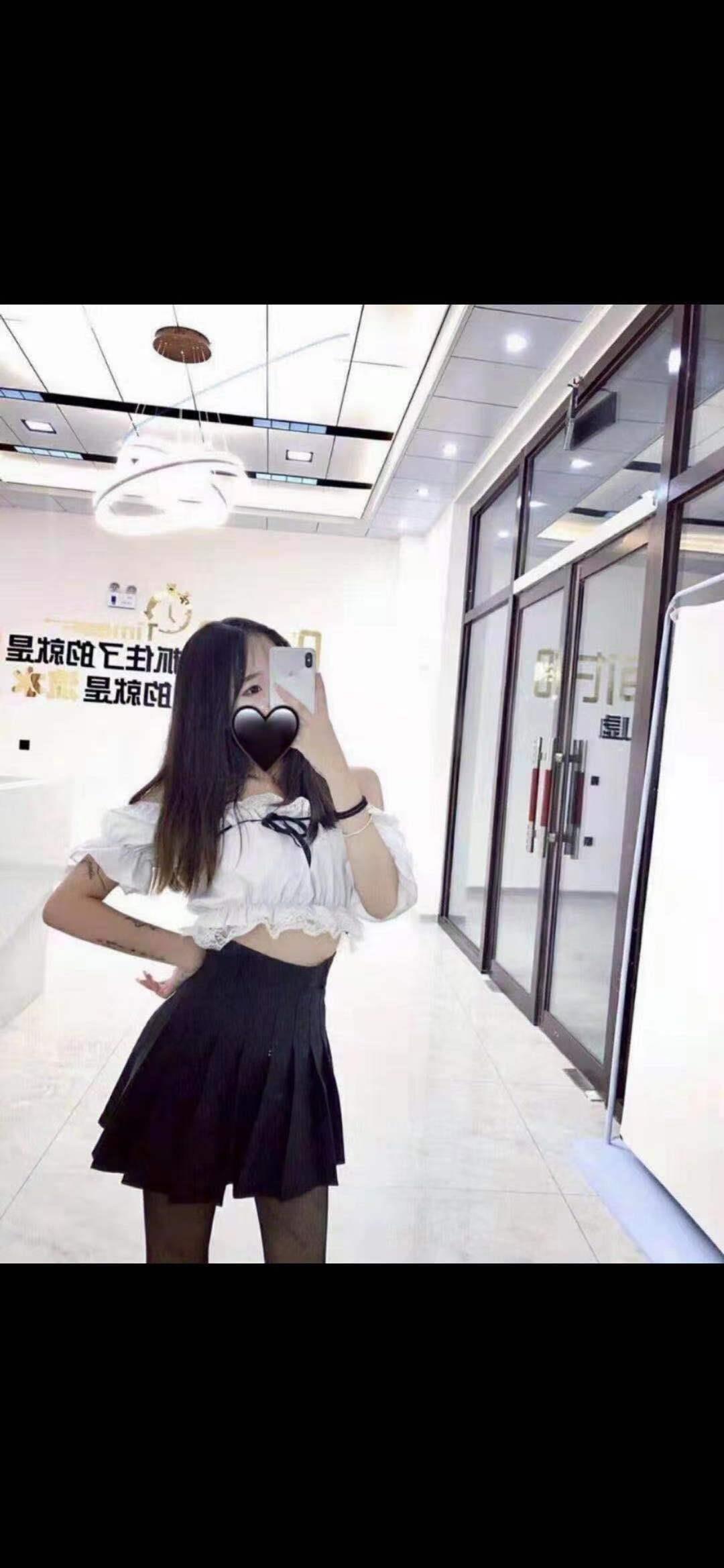 济南一个号称学生妹兼职的泻火娘们 第1张