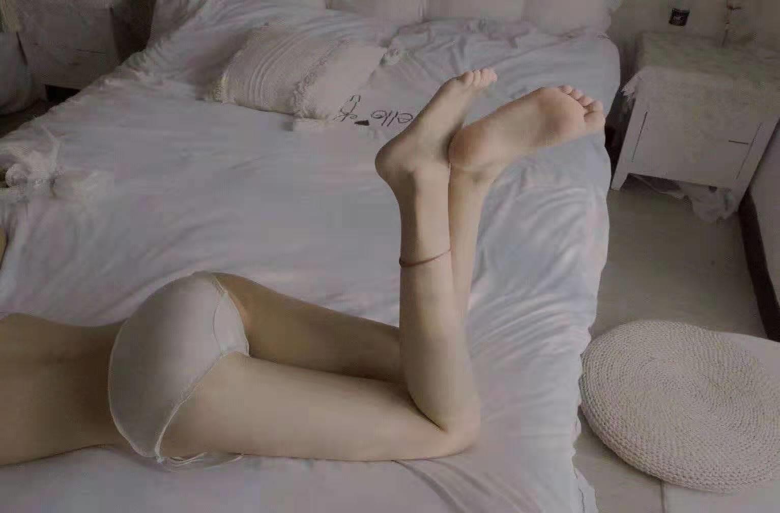 25岁少妇刚离婚 第1张