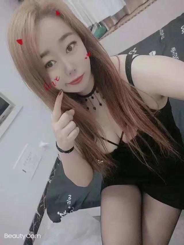 分享一个前段时间约的一个不错的妹子 第1张