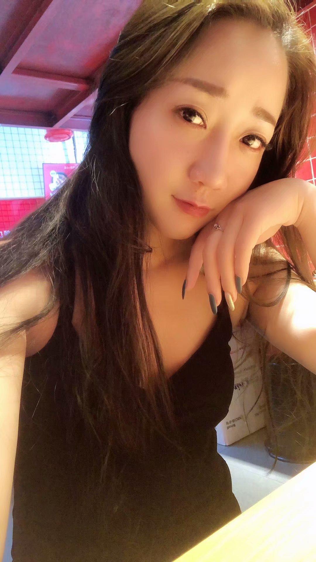 今天约到一个刚下水的妹子 第5张