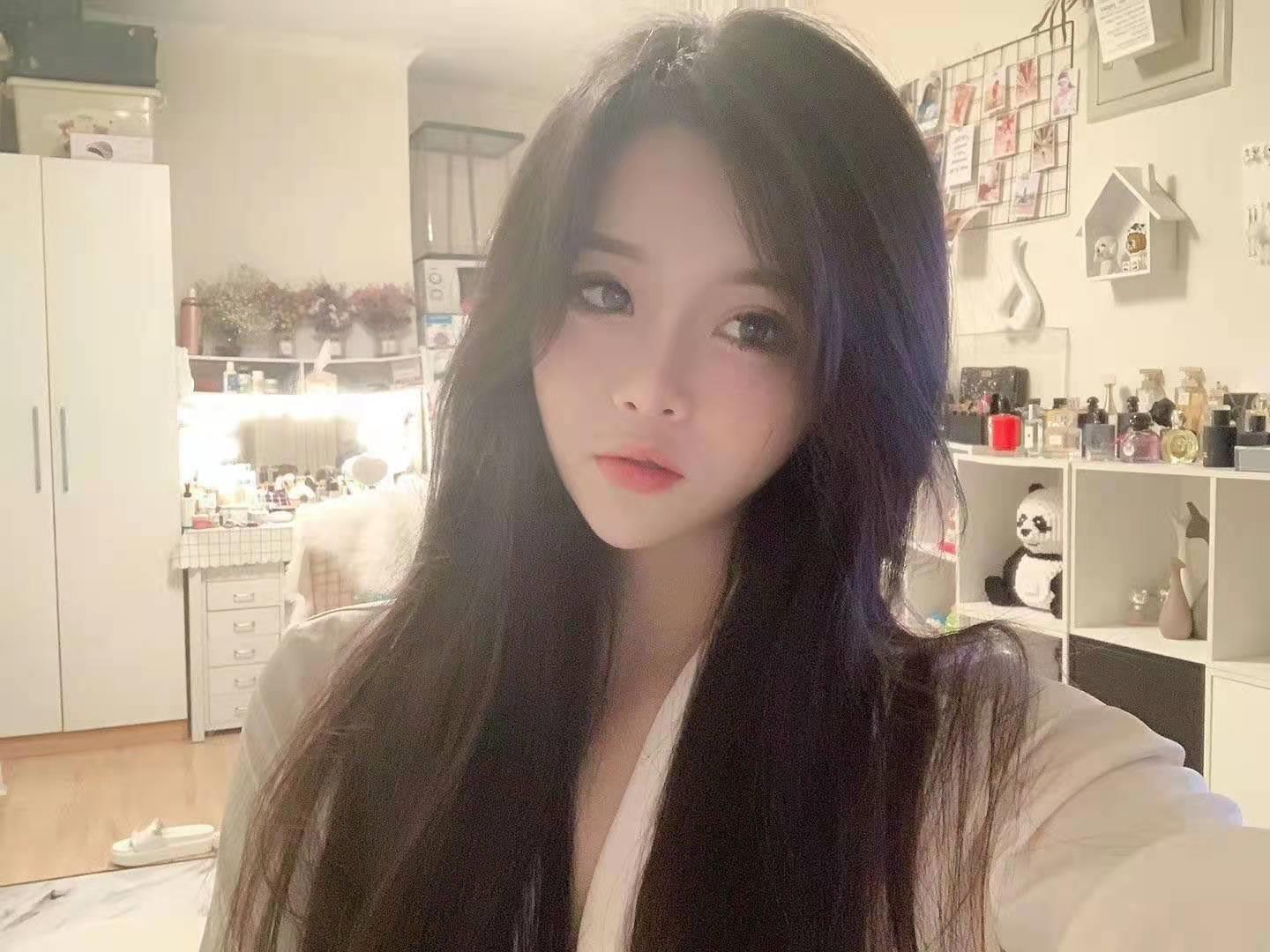 [郑州]挺有活力的美女 第1张