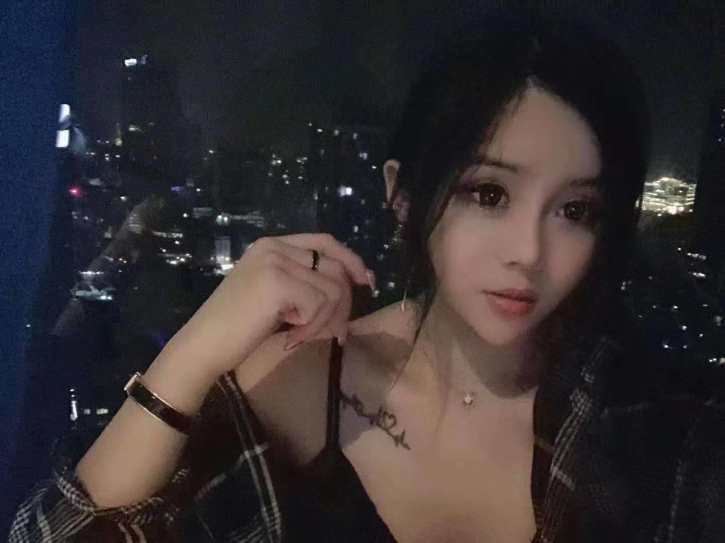 [郑州]挺有活力的美女 第2张