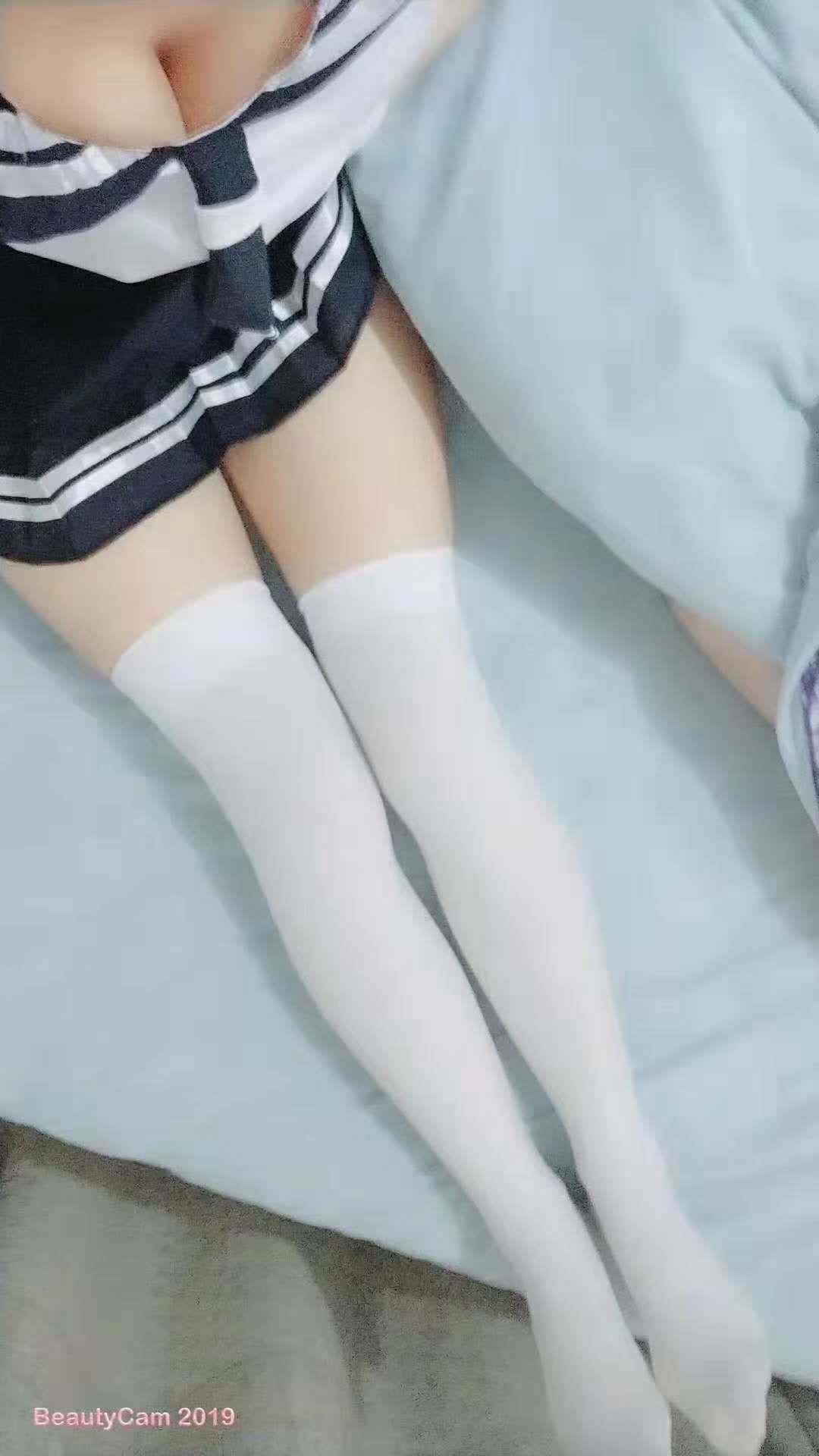 南阳一小美女，长相好，身材棒 第3张