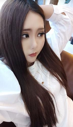 强烈推荐，大胸大屁股美女 第2张