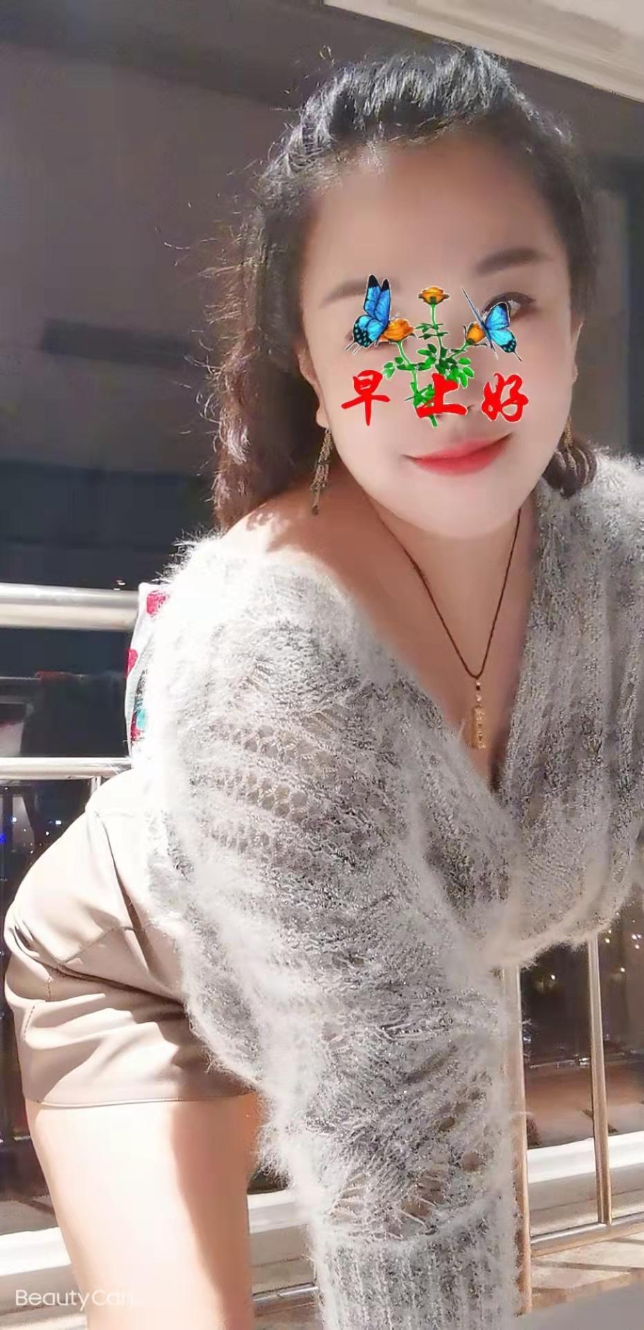 自聊的半良家,小电钻超敬业,尺度很浪 第1张