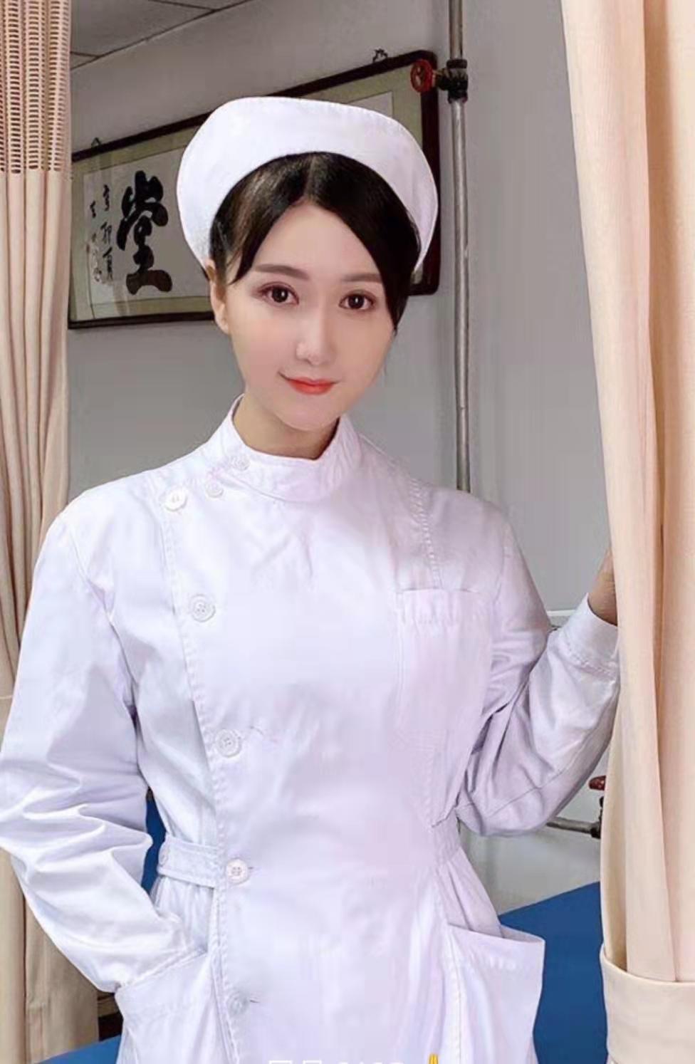 粉嫩的富力城实习小护士,女友一般的享受 第1张