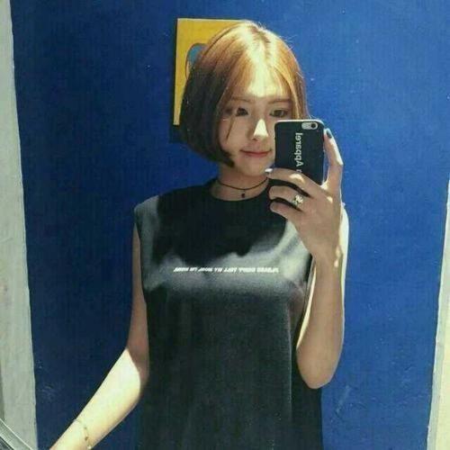 兼职的少妇 第1张