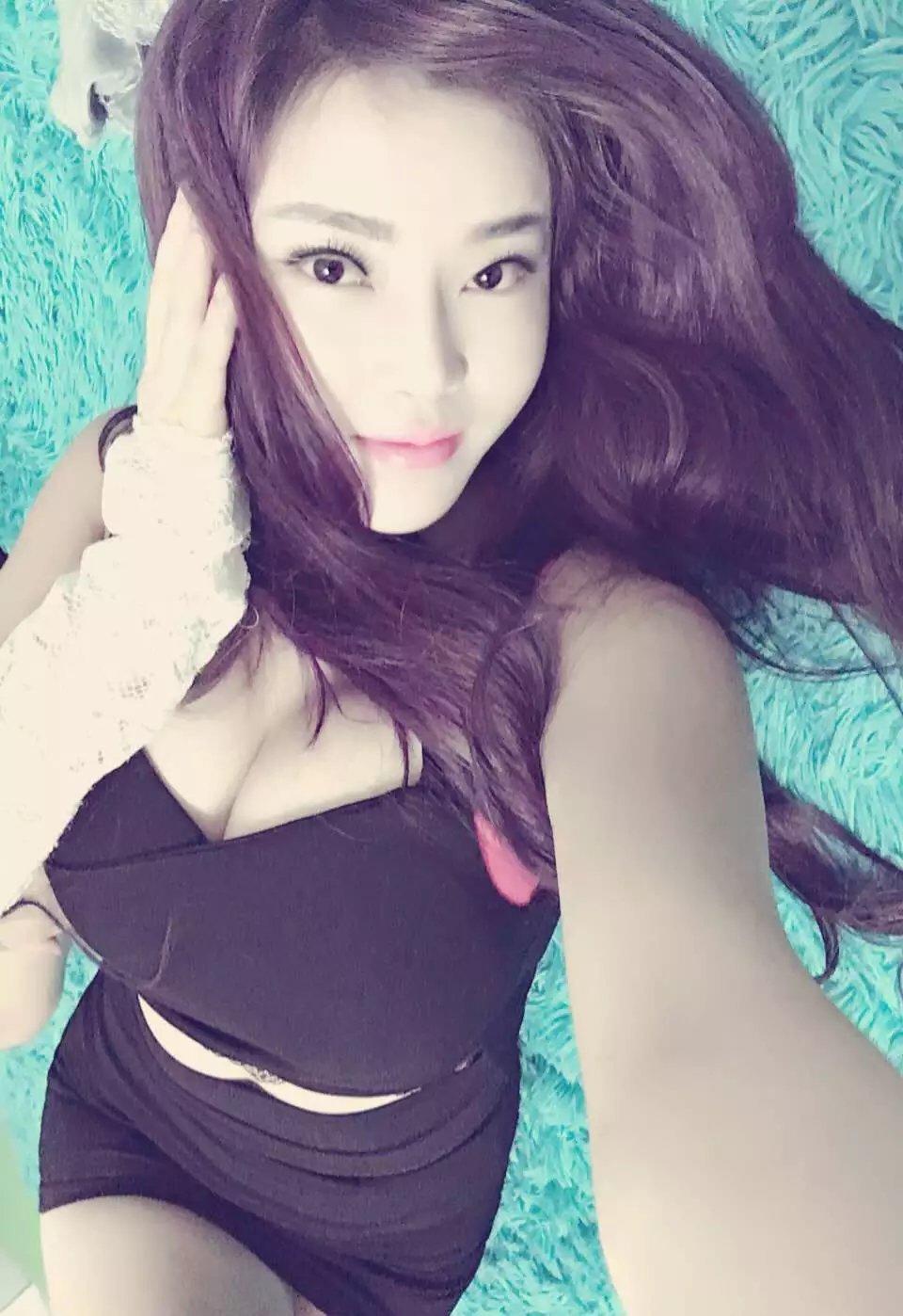 体验可以SM三通滴蜡炮机调教的轻熟女 第2张