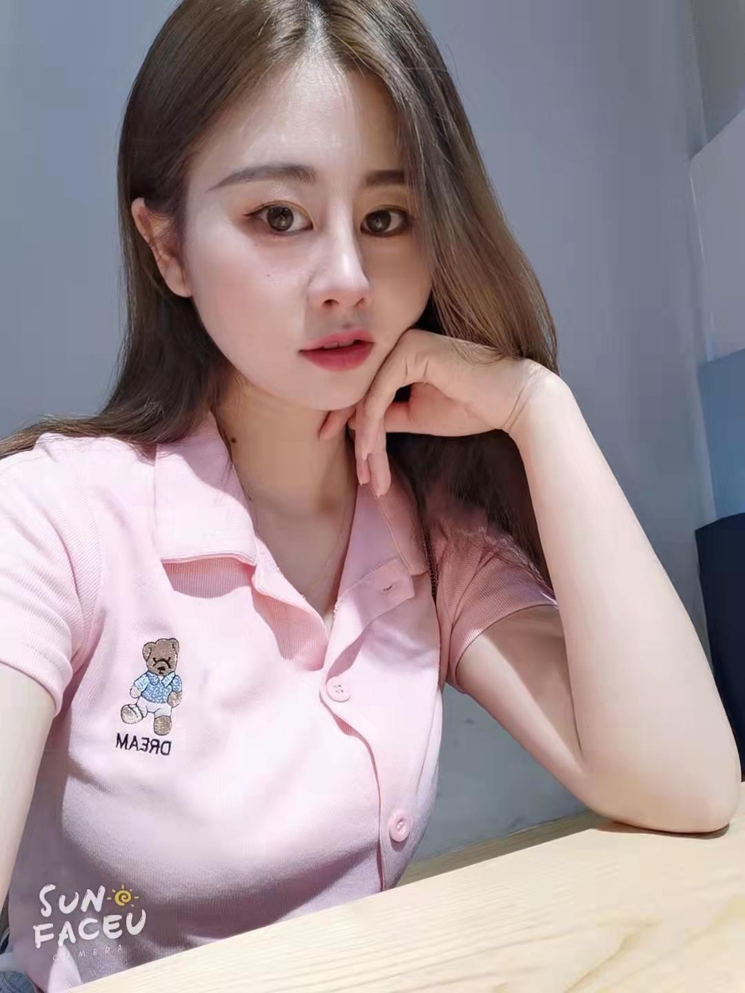 天河小女人诗诗 第1张