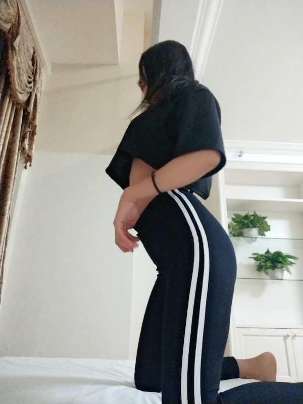 青岛开发区漂亮小嫩妹 第2张