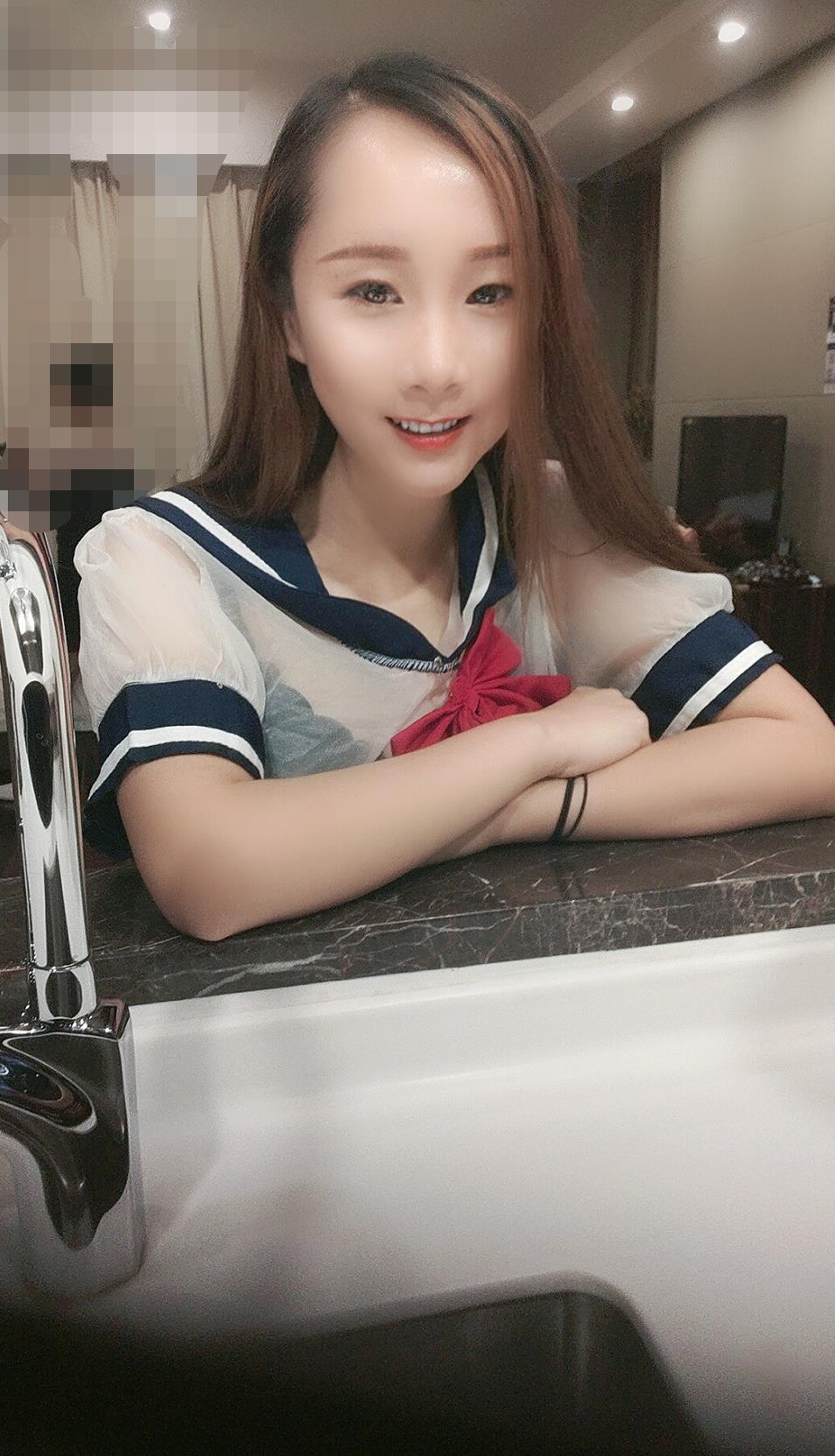 天河温柔御姐雨雨 第2张