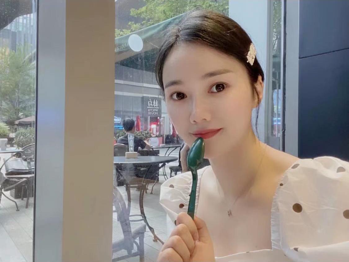 芙蓉区体验前凸后翘小姐姐,服务不错 第1张