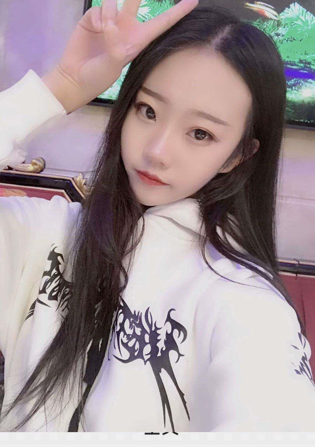 年轻主动的花花 第1张