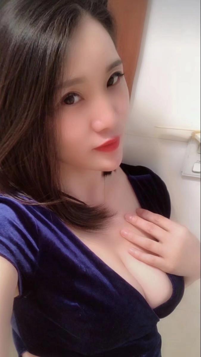 于洪三台子附近小姐姐 第1张