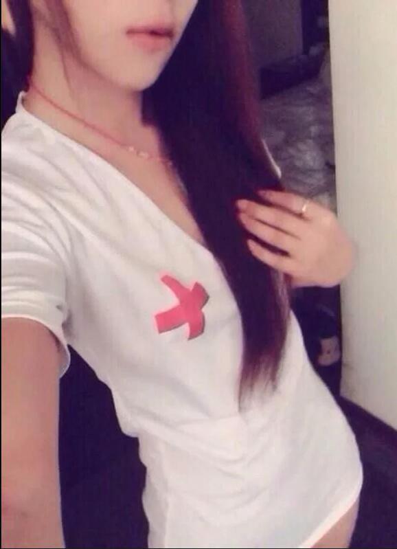 大胸妹子梦洁活好 第2张