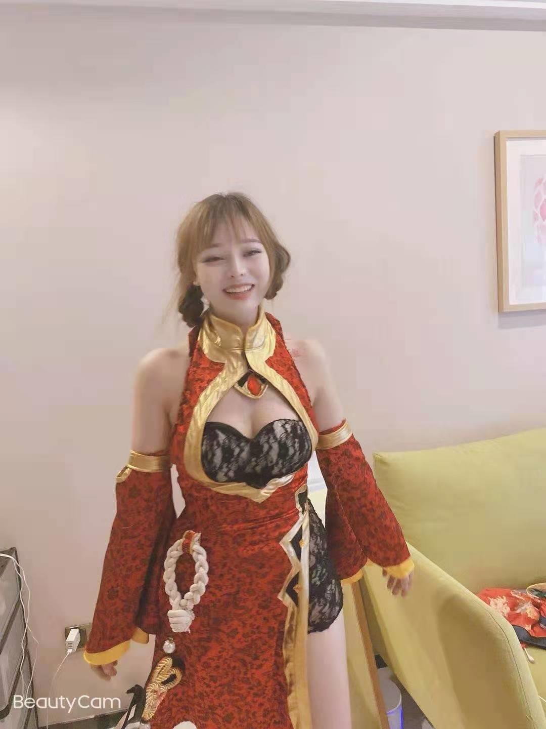 南山COSplay娜美亲自验证 第2张
