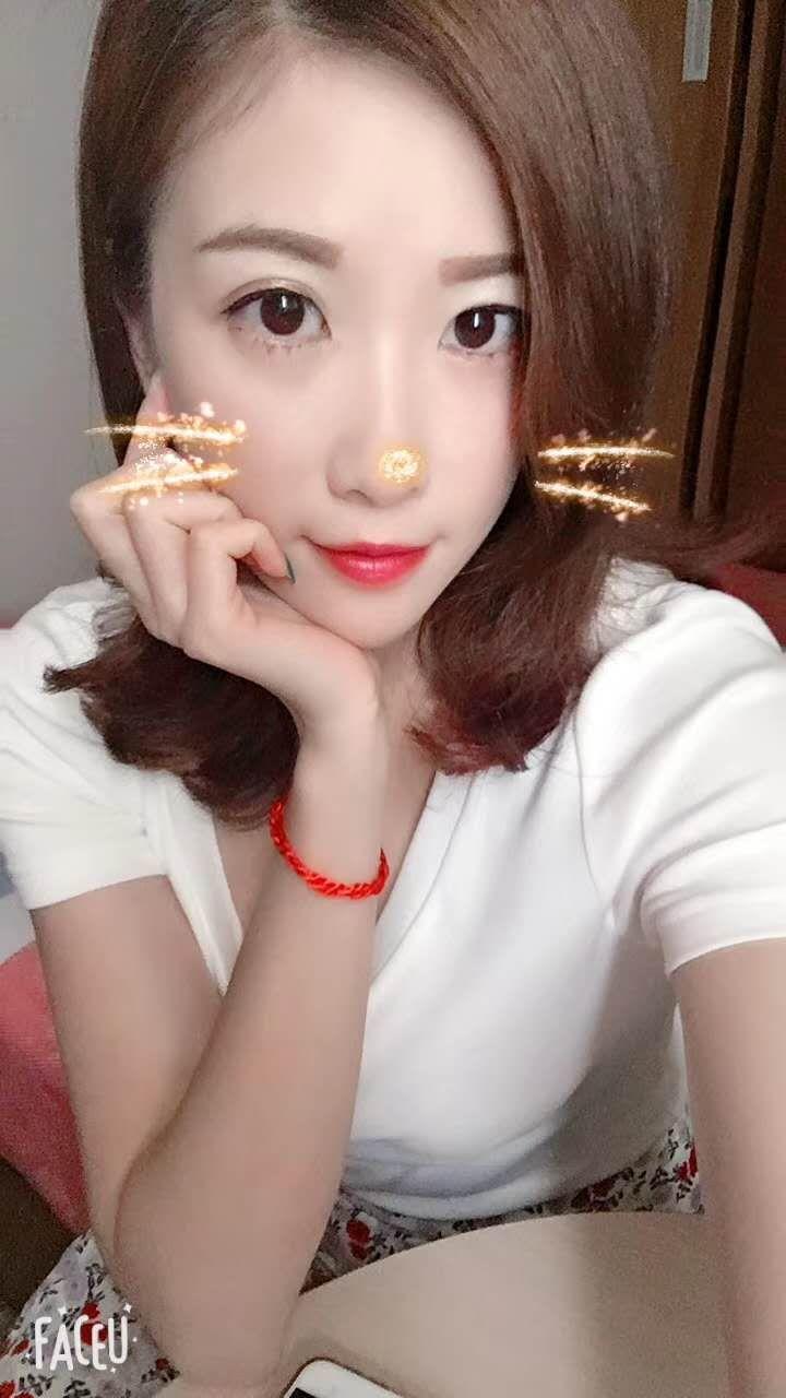 漂亮女友川妹子，真诚温柔服务好！ 第1张