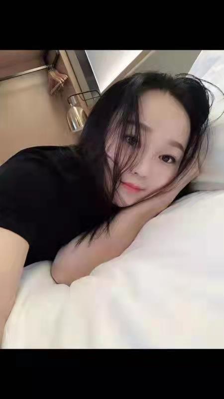 高颜值妩媚型淑女,三张搞到还要啥自行车! 第1张