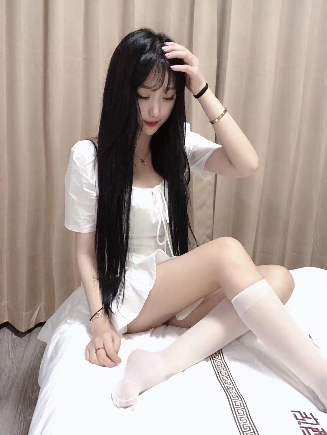 高冷物质女可心樱桃的小嘴 第1张