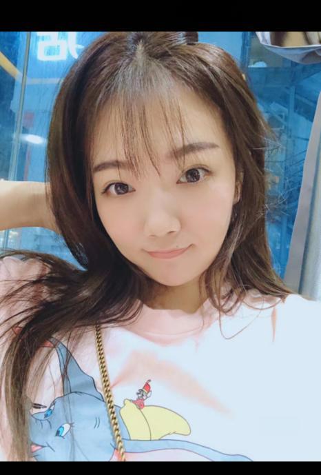 小姐姐型的妹子 第1张