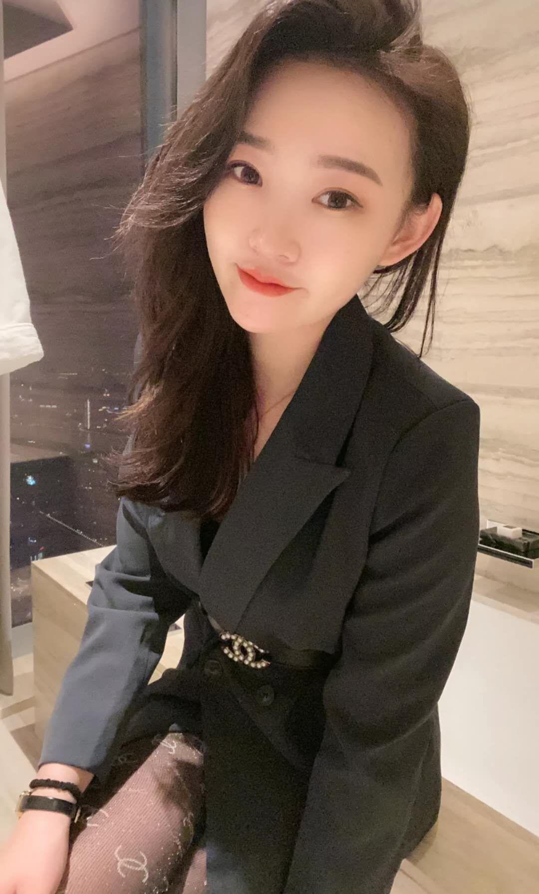 95年~~黑丝气质女神~物有所值 第2张