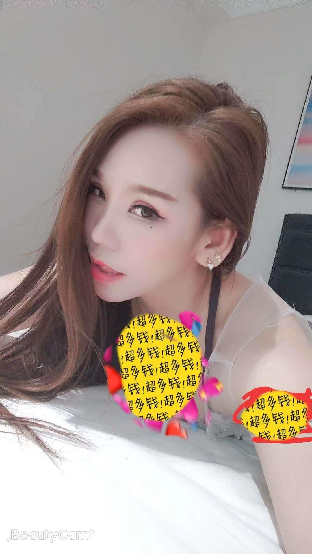 联合路美女诺 第1张