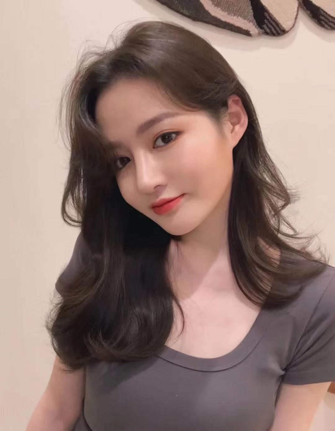 幼师美女服务很好年纪很小 第1张